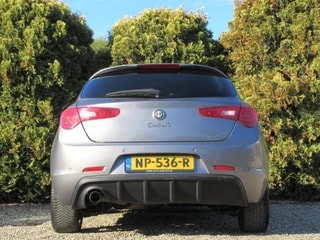 Thumbnail Mobil 6