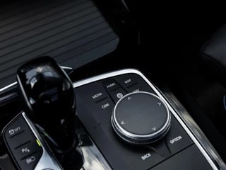 Thumbnail Mobil 7
