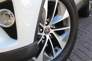 Thumbnail Mobil 4