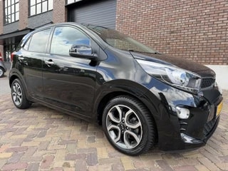 Thumbnail Mobil 8