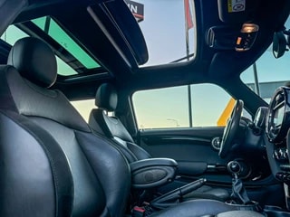 Thumbnail Mobil 8