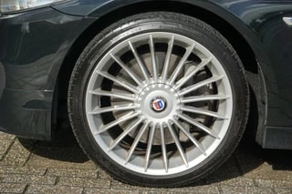 Thumbnail Mobil 10