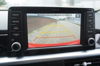 Thumbnail Mobil 6