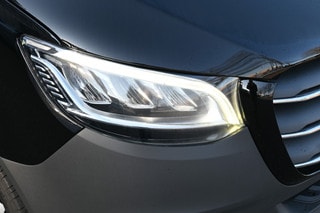 Thumbnail Mobil 10