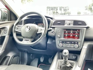 Thumbnail Mobil 7