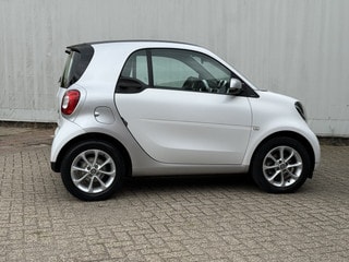 Thumbnail Mobil 6