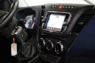 Thumbnail Mobil 9