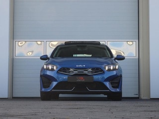 Thumbnail Mobil 8