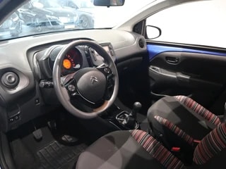 Thumbnail Mobil 8