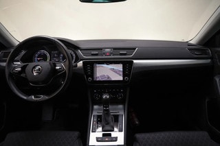 Thumbnail Mobil 4