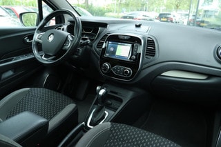 Thumbnail Mobil 8
