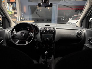 Thumbnail Mobil 6