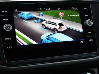 Thumbnail Mobil 6