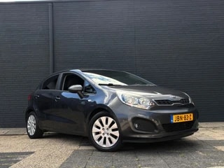 Thumbnail Mobil 4