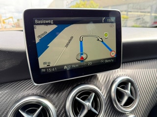 Thumbnail Mobil 6