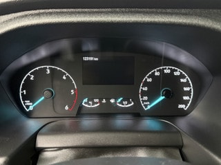 Thumbnail Mobil 9