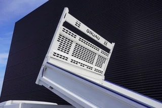 Thumbnail Mobil 7