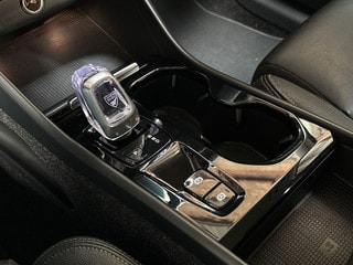 Thumbnail Mobil 10