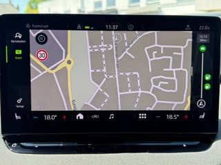 Thumbnail Mobil 7