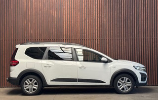 Thumbnail Mobil 4