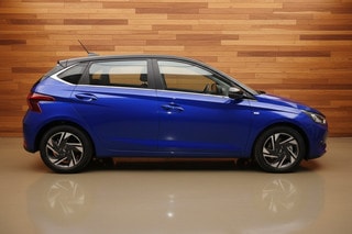 Thumbnail Mobil 6