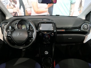 Thumbnail Mobil 10