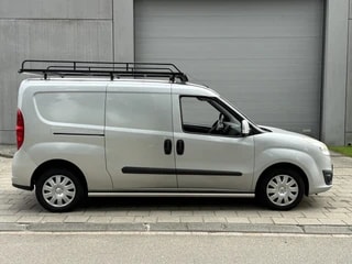 Thumbnail Mobil 6