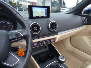 Thumbnail Mobil 10