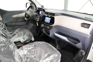 Thumbnail Mobil 6