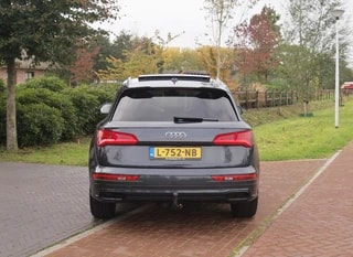 Thumbnail Mobil 9