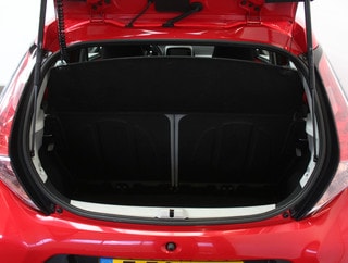 Thumbnail Mobil 7