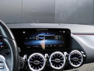 Thumbnail Mobil 8
