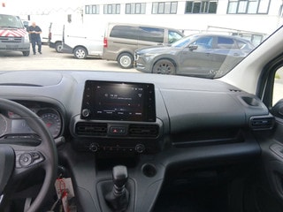 Thumbnail Mobil 4