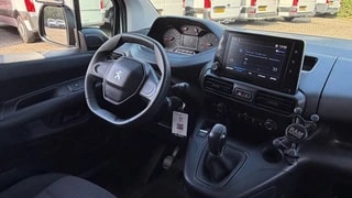 Thumbnail Mobil 8