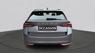 Thumbnail Mobil 8