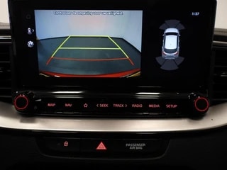 Thumbnail Mobil 8