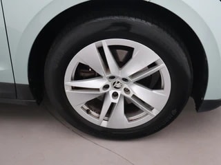 Thumbnail Mobil 10