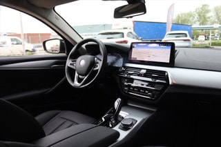 Thumbnail Mobil 6