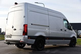Thumbnail Mobil 6
