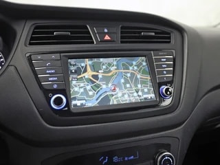 Thumbnail Mobil 8