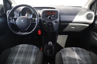 Thumbnail Mobil 9