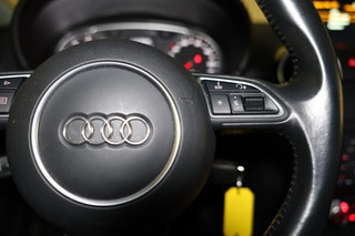 Thumbnail Mobil 9