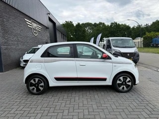 Thumbnail Mobil 4