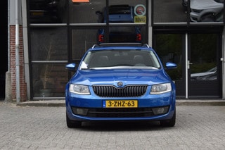 Thumbnail Mobil 2