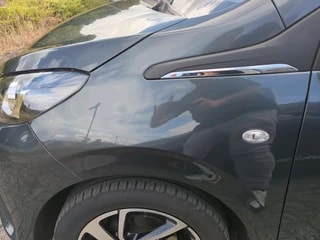 Thumbnail Mobil 6