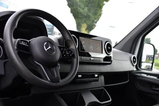 Thumbnail Mobil 2