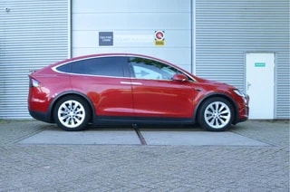 Thumbnail Mobil 7