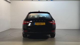 Thumbnail Mobil 10