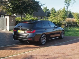 Thumbnail Mobil 10