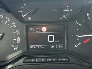 Thumbnail Mobil 8